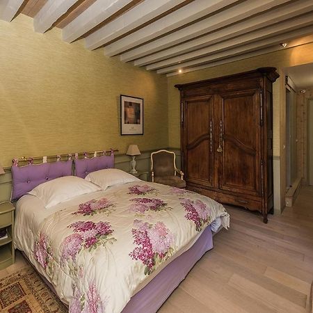 Chambres D'Hotes La Closerie Des Trois Marottes Bed and Breakfast Melun Exteriör bild